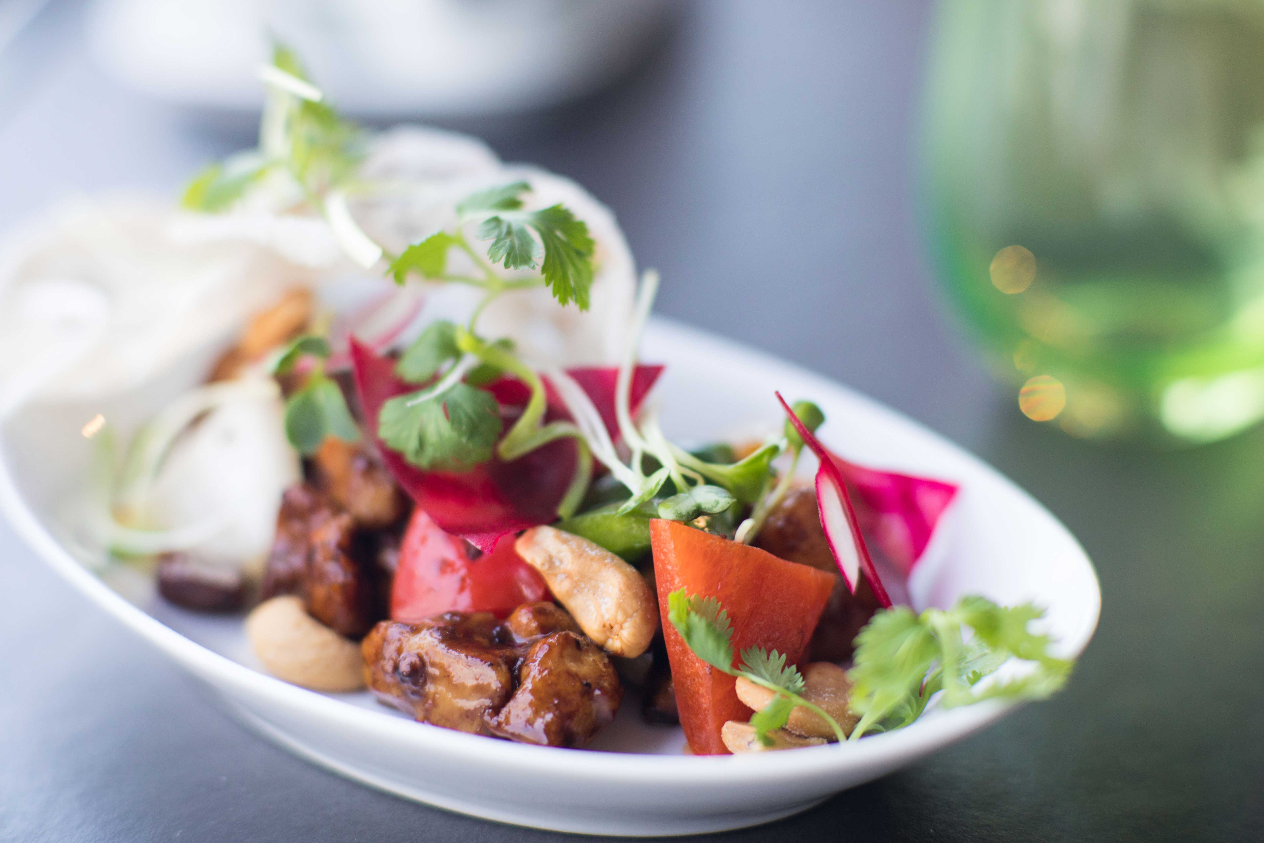 Crystal Cruises - Crystal Symphony - Dining - Silk Kitchen & Bar 4.jpg